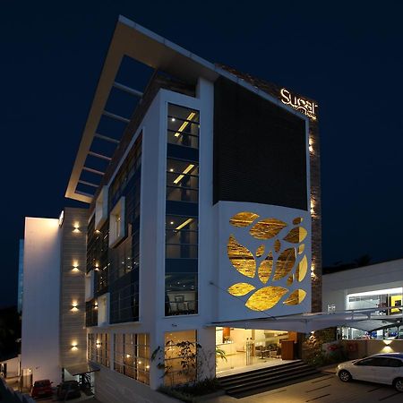 Sugar Business Hotel Kochi Exterior photo